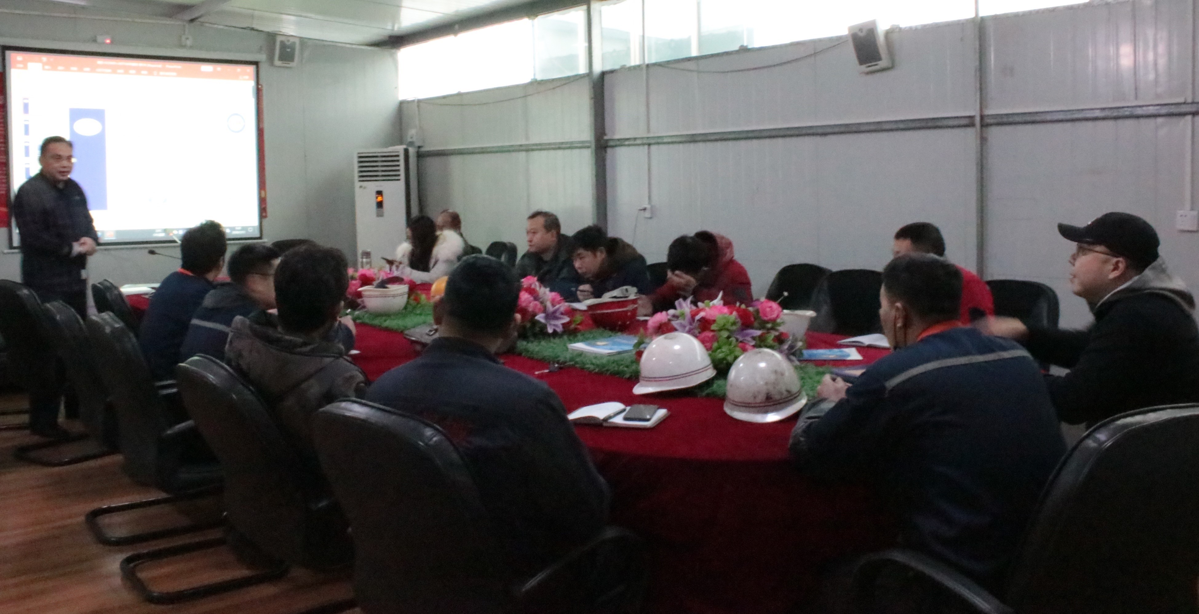 嘉禾福順機械實業(yè)有限公司,五金工具,建筑材料,工業(yè)風扇配件